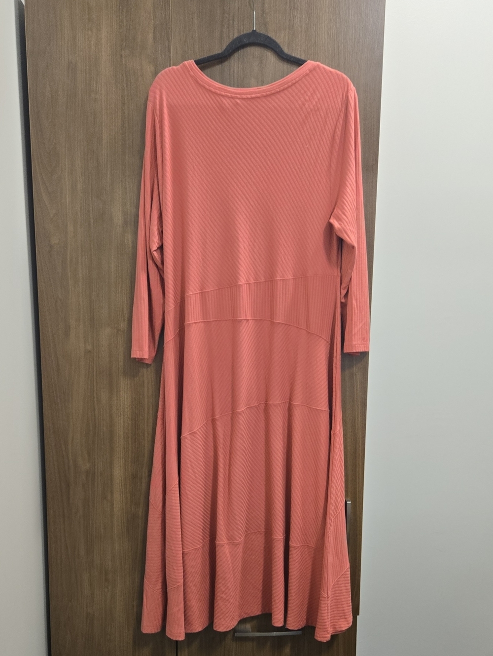 Soft Surroundings-Maxi Dress Ribbed Knit in Coral-Size XL - Picture 9 of 13